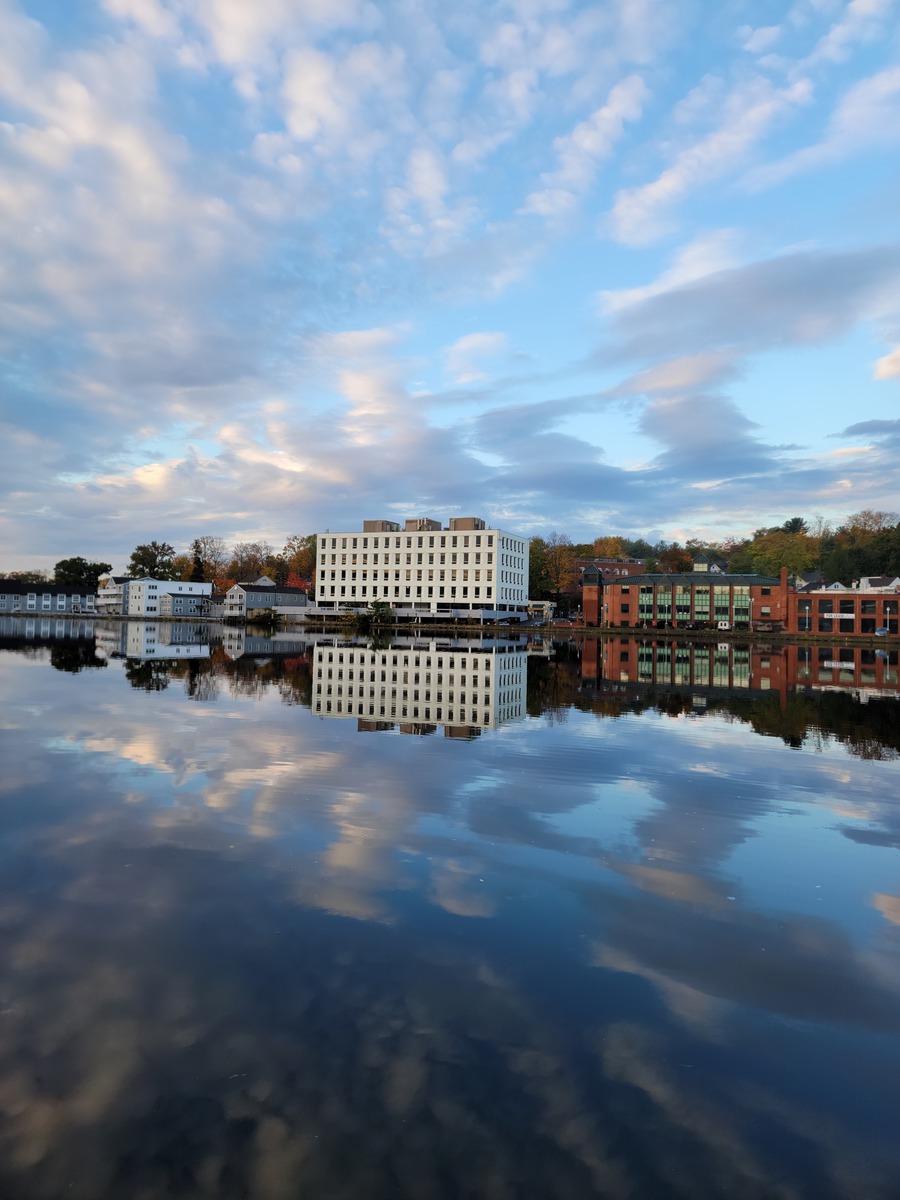 WESTPORT RIVER MIRROR view 1